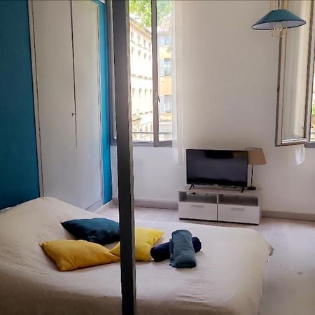 Charmant Studio Avec Mezzanine Daire Aix-en-Provence Dış mekan fotoğraf