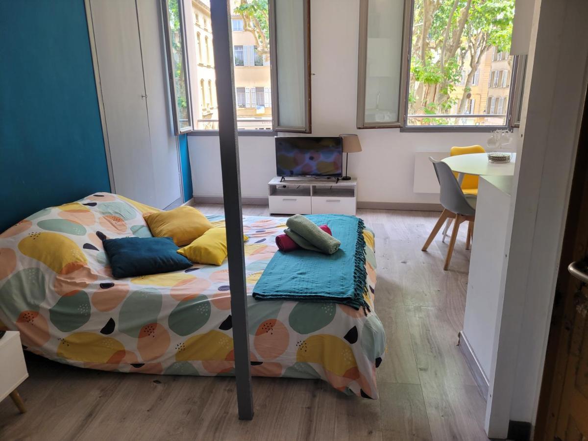 Charmant Studio Avec Mezzanine Daire Aix-en-Provence Dış mekan fotoğraf